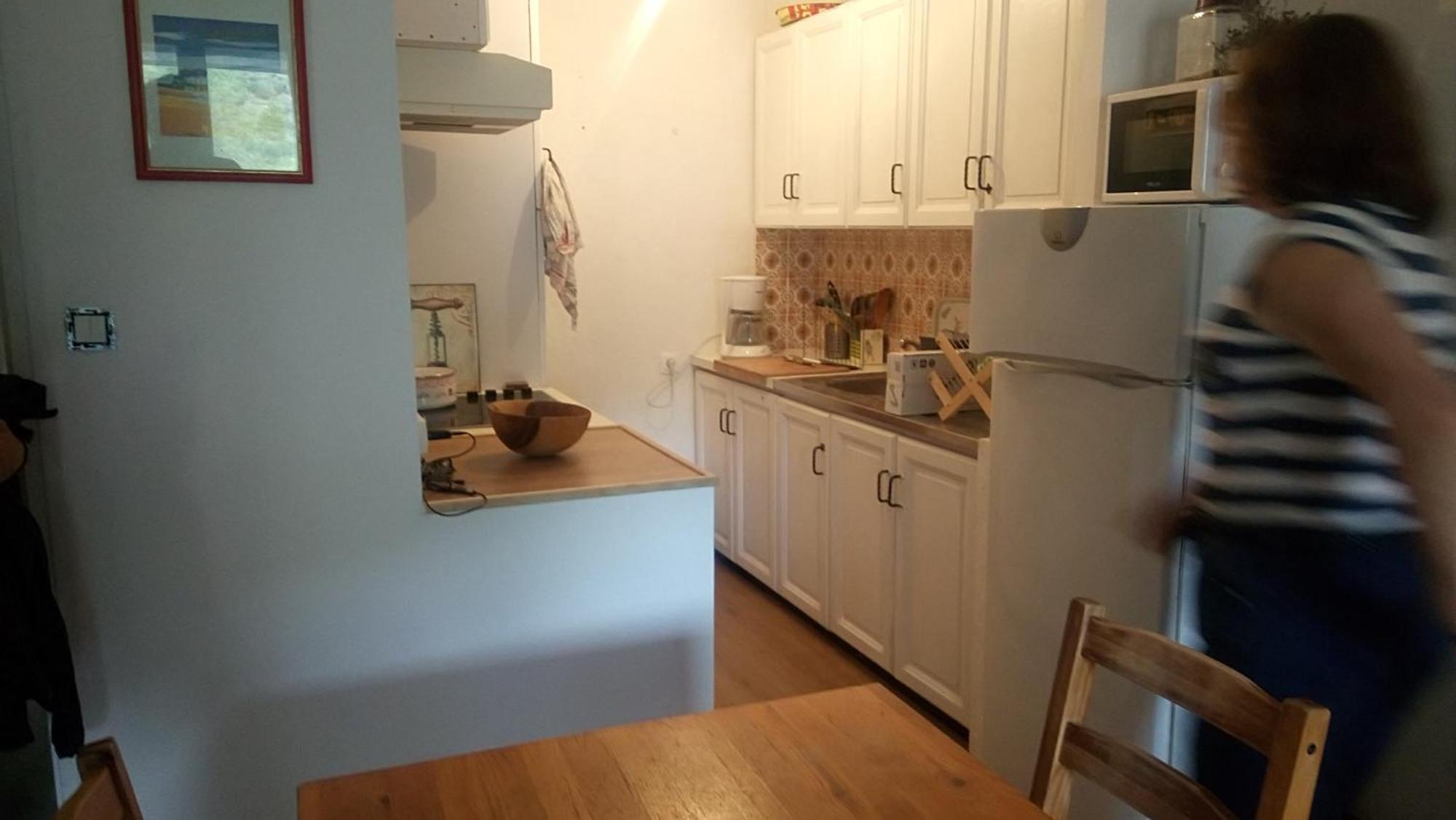Gite Rue Tranquille Padern Екстериор снимка