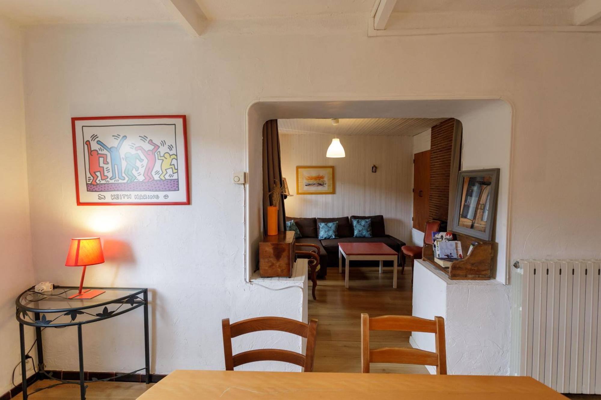 Gite Rue Tranquille Padern Екстериор снимка
