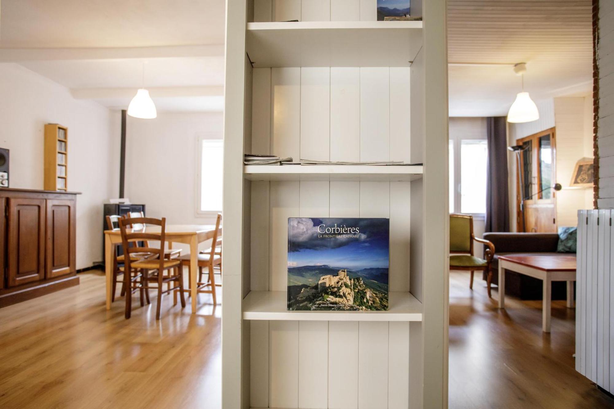 Gite Rue Tranquille Padern Екстериор снимка